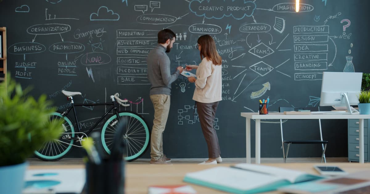 Tiffany Henyard Scholarship Opens Applications for Aspiring Entrepreneurs