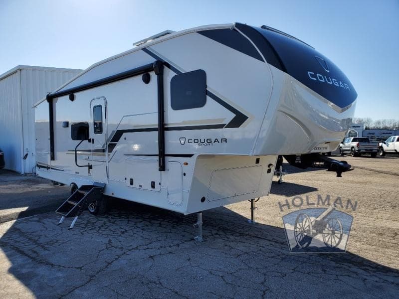 Holman RV Continues Serving Batavia with New and Used RV Sales